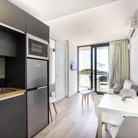 Aparthotel Comtat Sant Jordi 3*