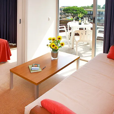 Aparthotel Comtat Sant Jordi 3*
