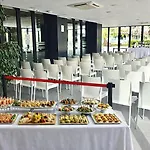 Hotel apartamentowy Comtat Sant Jordi