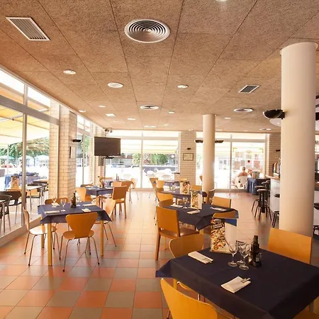 Apart Otel Comtat Sant Jordi 3*