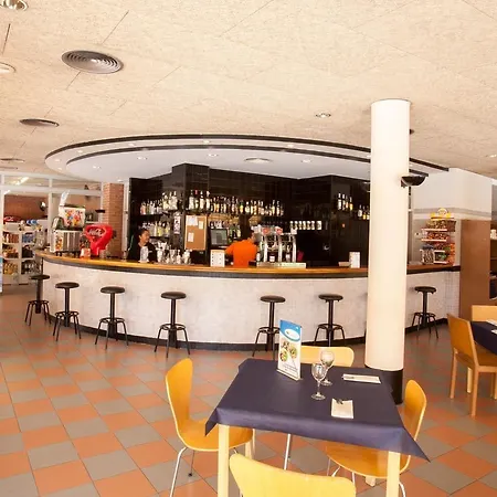 Apartahotel Comtat Sant Jordi 3*