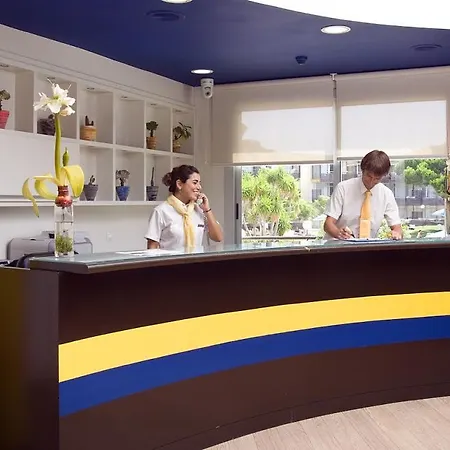 Apartahotel Comtat Sant Jordi 3*